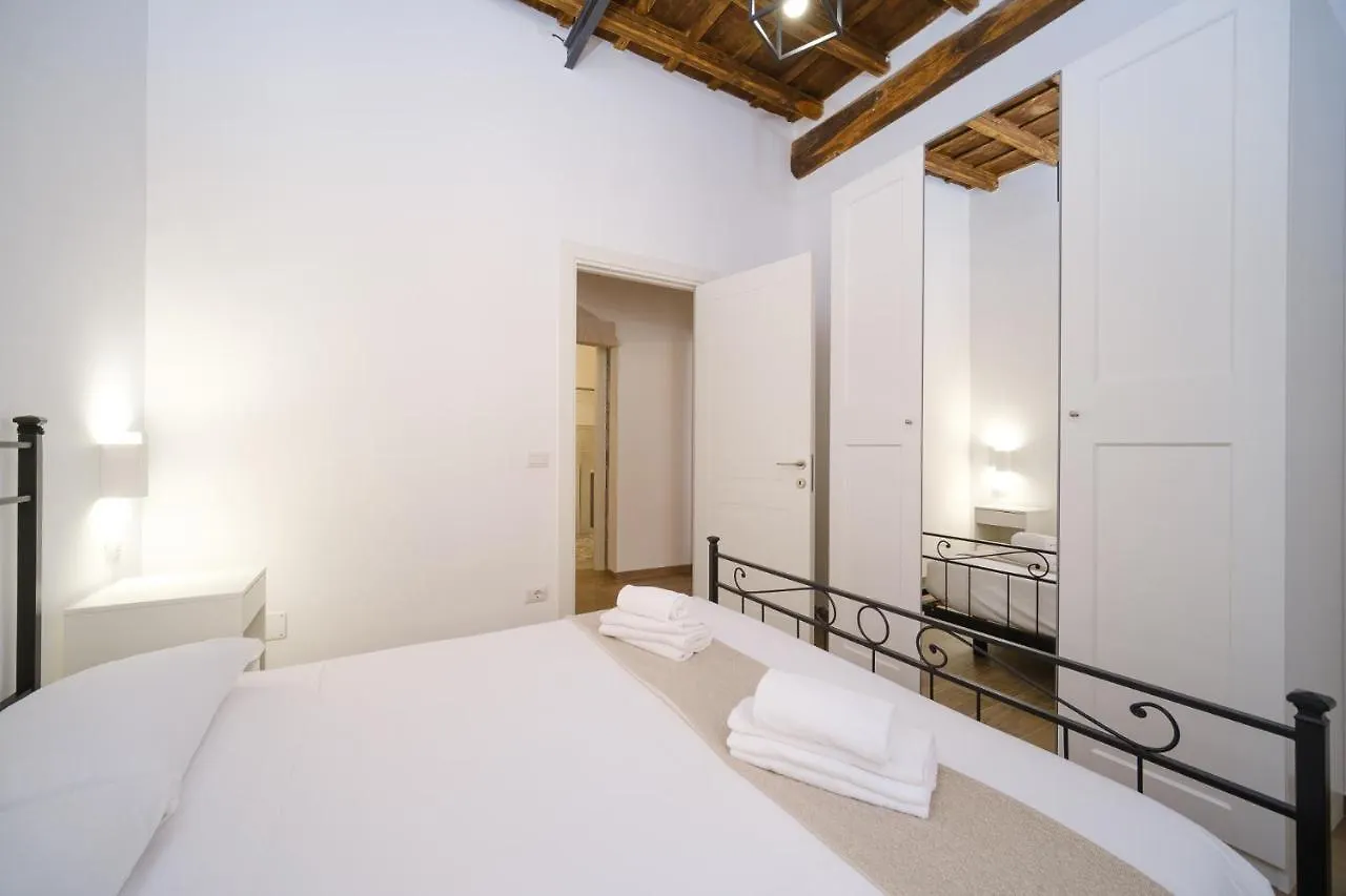 Apartment Vatican Home Elvira Rome