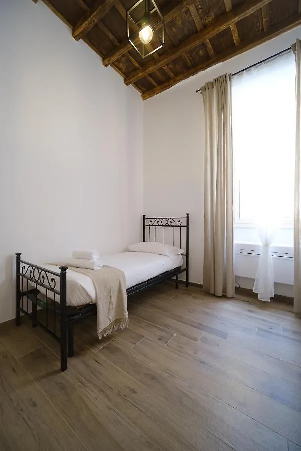 Vatican Home Elvira Rome Apartment