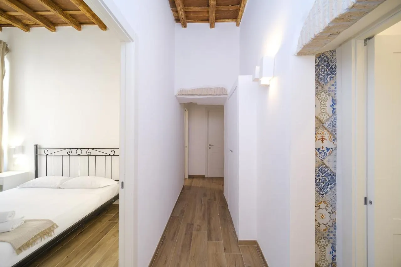 Vatican Home Elvira Rome Apartment